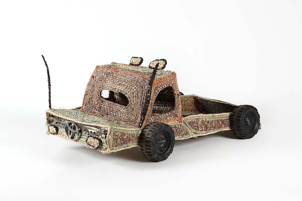 Mutuka Rikina! (Flash Car!) - Sculpture - Danielle Cooley, Margaret Smith
